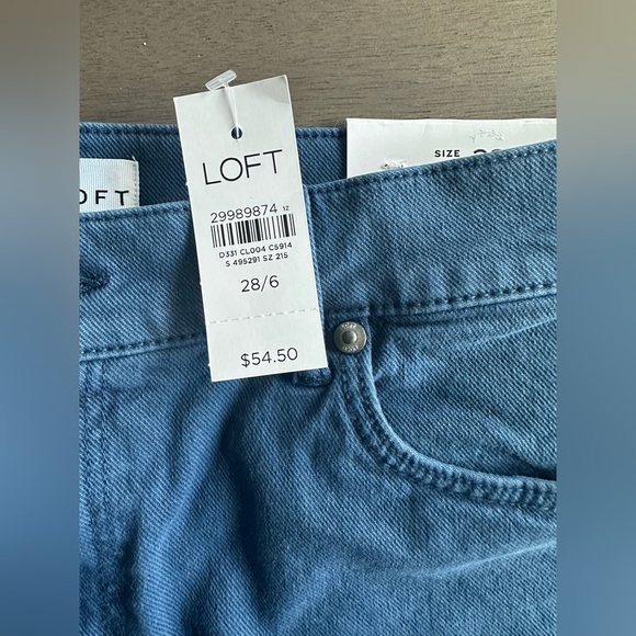 LOFT NWT Navy Blue denim shorts 28/6 - Picture 4 of 7